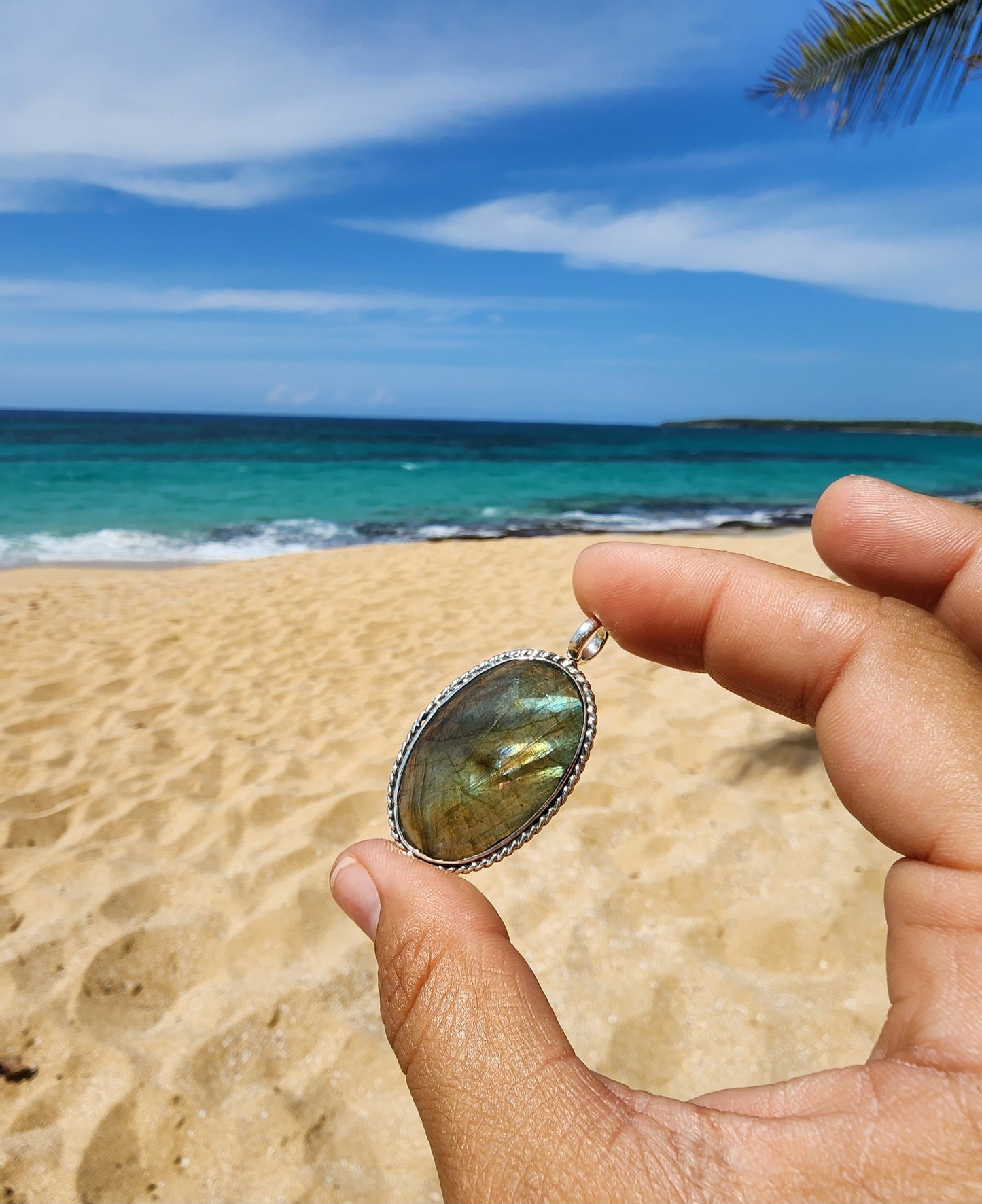 Labradorita doble vista