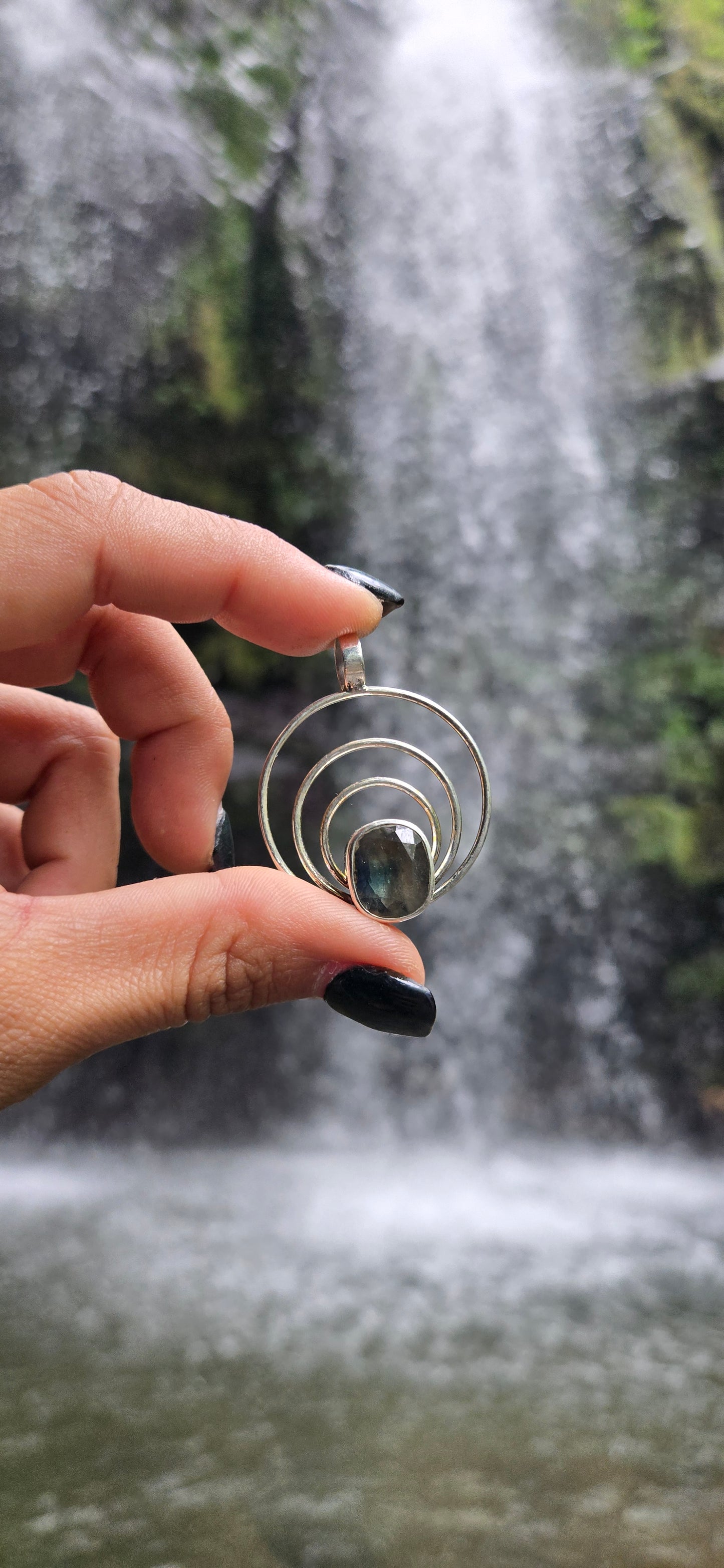 Samsara pendants