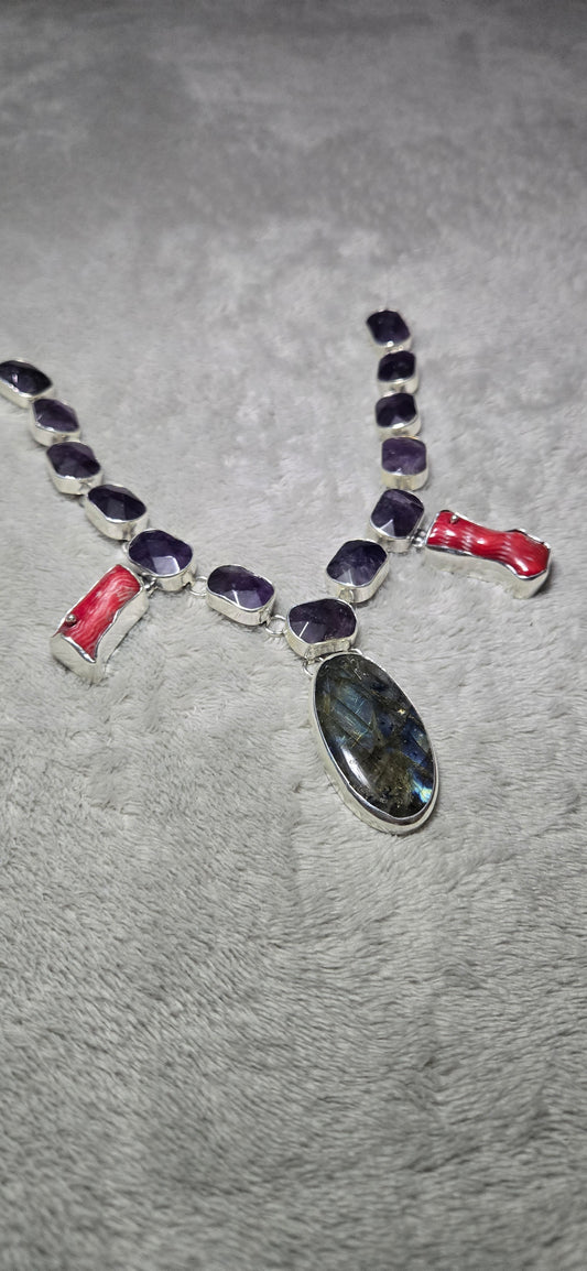 Magic necklace