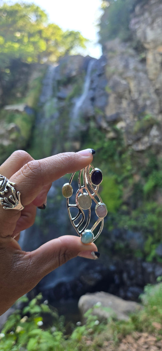 Multi stone pendant