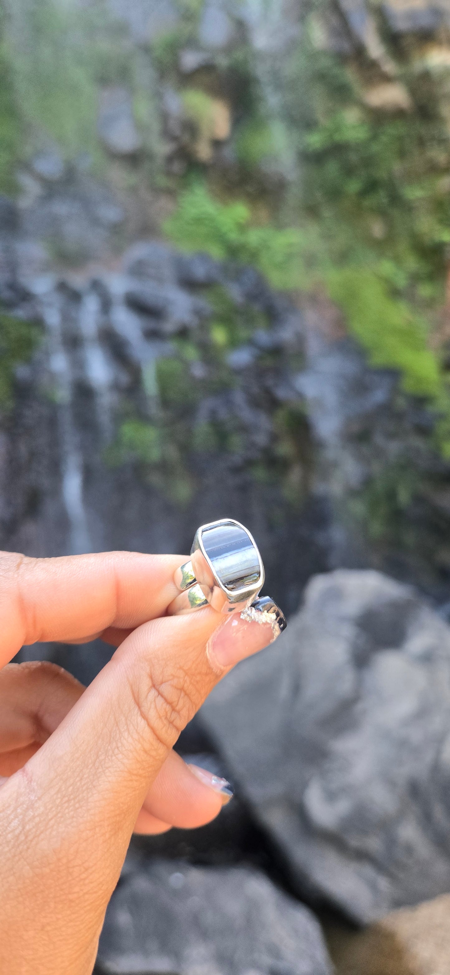 Banded Black Agate