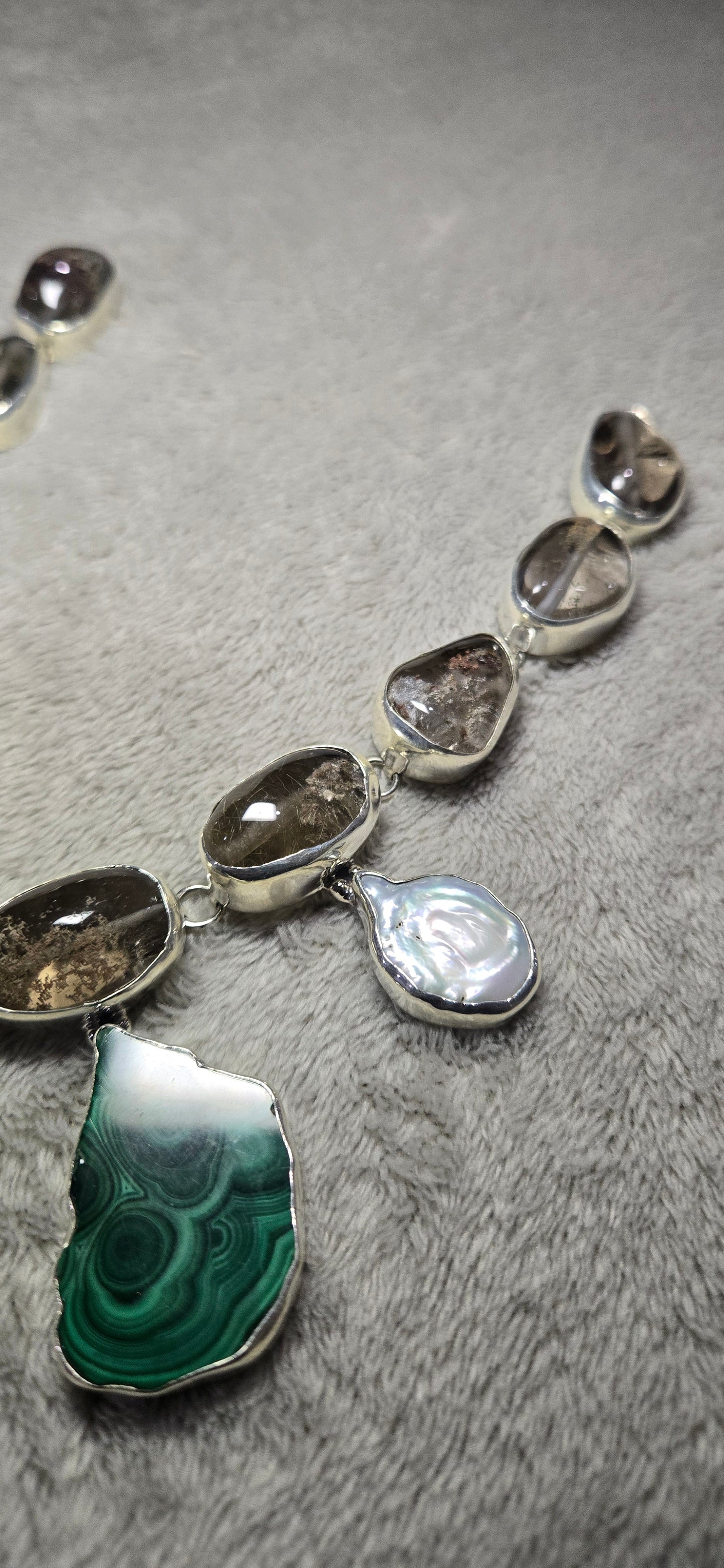 Flores necklace